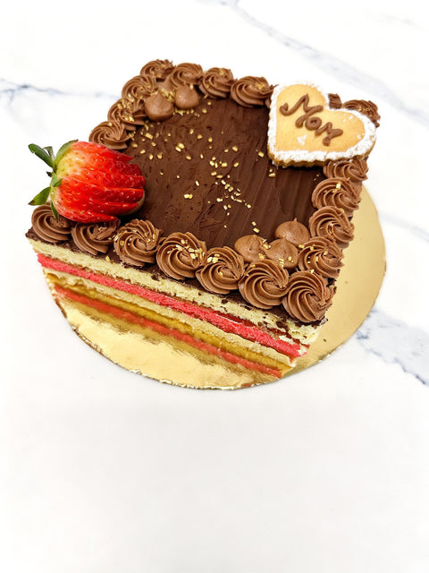 Mother’s Day Strawberry Chocolate Cake