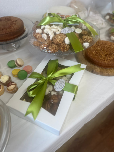 Small Holidays Gluten Free Dessert Package